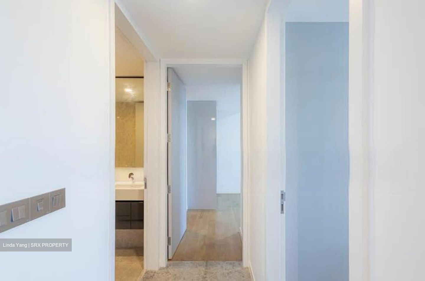 Riviere  (D3), Condominium #558094491